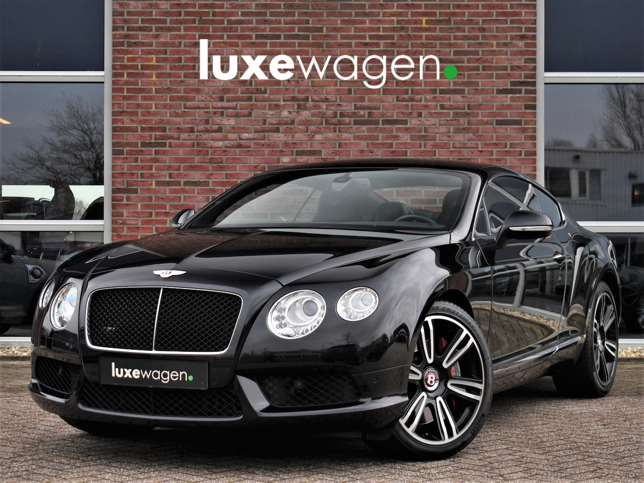 Bentley Continental GT - 4.0 V8 508pk NL-auto Dealer-serviced Massage Ventilatie - AutoWereld.nl