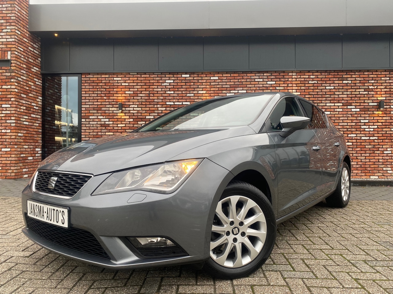 Seat Leon - 1.4 TSI Style Cruise Bluetooth Navi Clima 140pk! - AutoWereld.nl