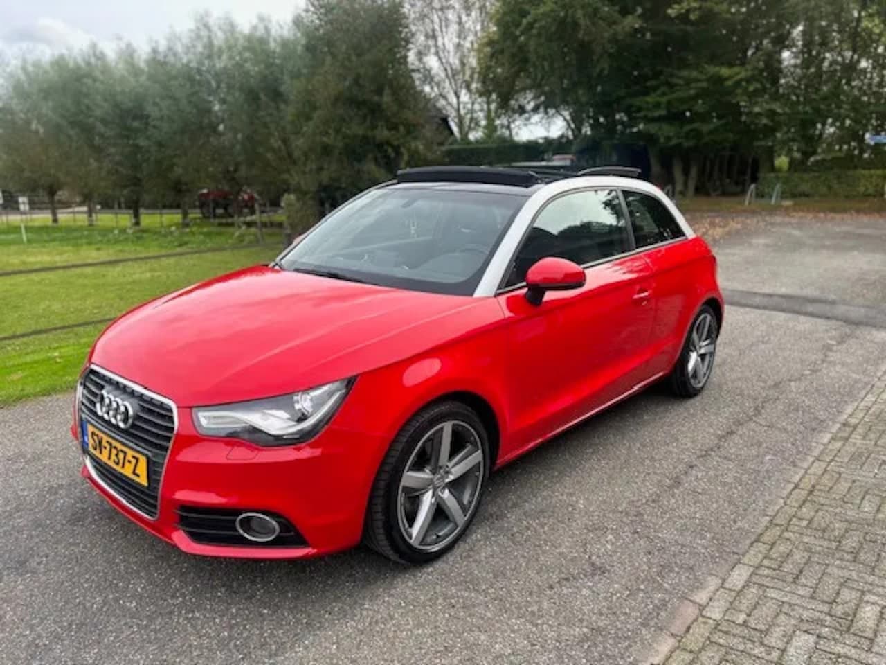 Audi A1 - 1.4 TFSI S edition !PANODAK! - AutoWereld.nl