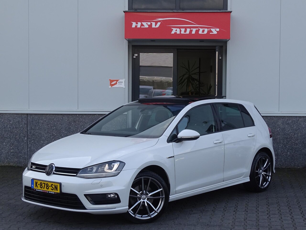 Volkswagen Golf - 1.4 TSI ACT Business Edition R 1.4 TSI ACT Business Edition R-Line - AutoWereld.nl