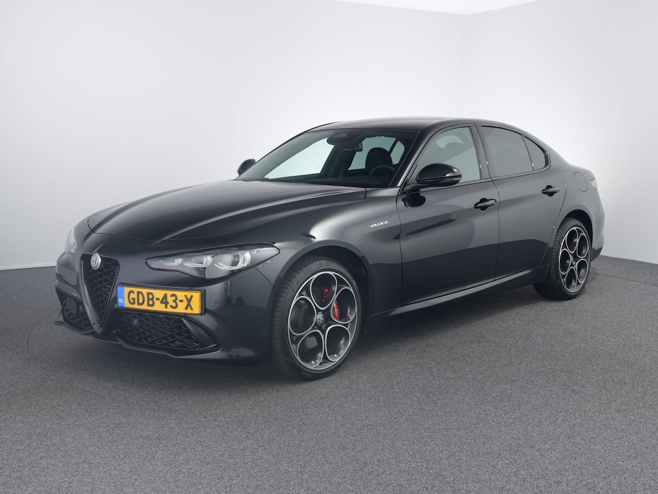 Alfa Romeo Giulia - 2.0 T GME AWD Veloce | Adaptieve Cruise | Actief onderstel Leder | Elek. stoelen incl. geh - AutoWereld.nl