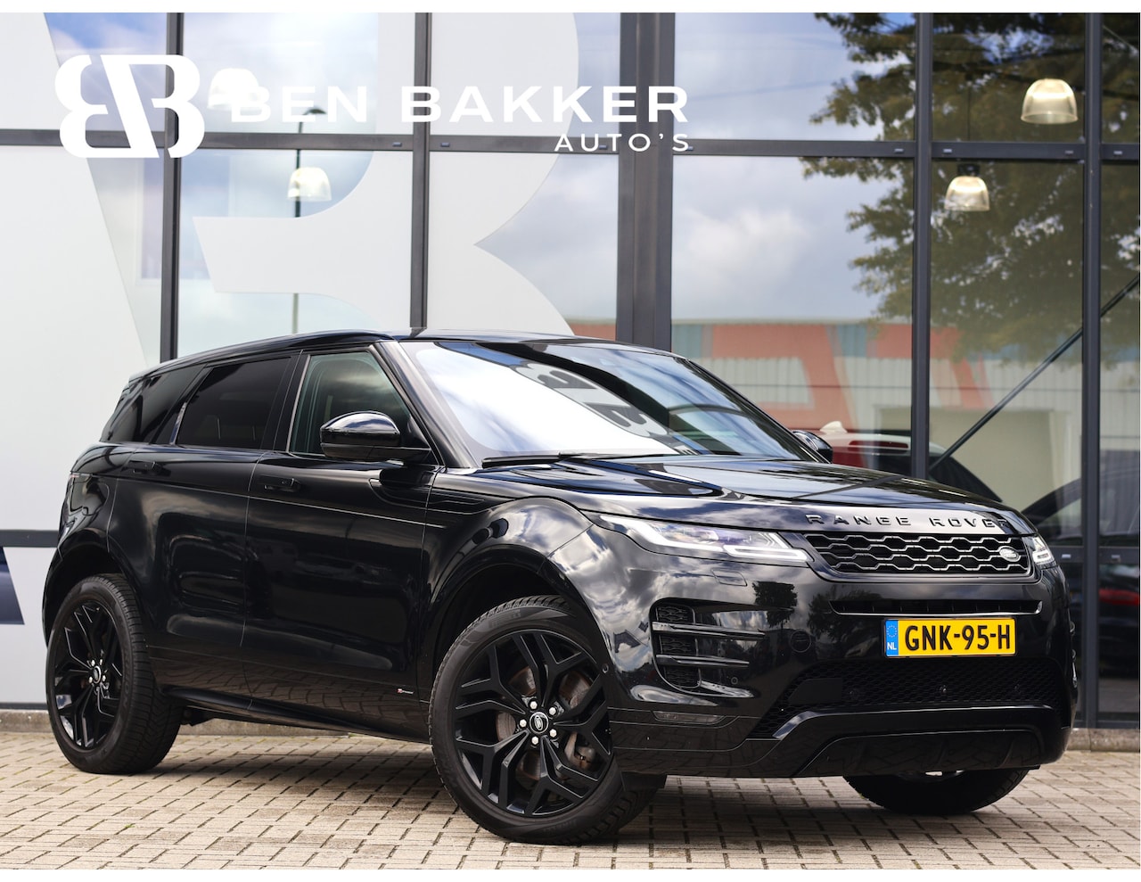 Land Rover Range Rover Evoque - 2.0 P300 AWD R-Dynamic HSE *Massage*Pano*Cam*20"*HiFi* - AutoWereld.nl