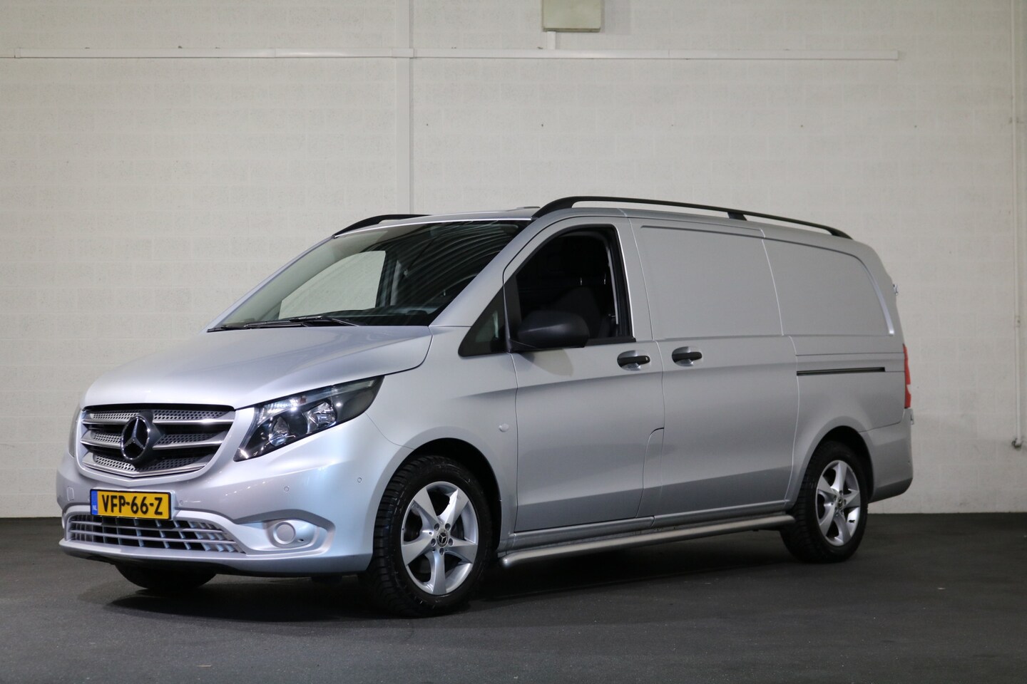 Mercedes-Benz Vito - 114 CDI Lang Automaat Airco Bott Vario Inrichting - AutoWereld.nl