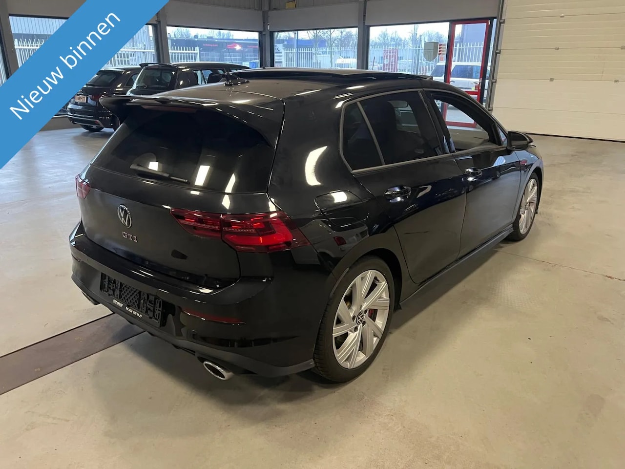 Volkswagen Golf - 2.0 TSI R 4MOTION 2.0 TSI R 4Motion - AutoWereld.nl