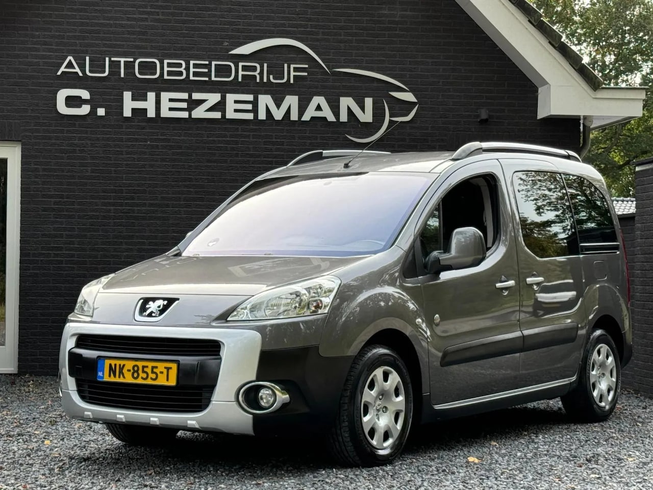 Peugeot Partner Tepee - 1.6 HDiF Outdoor 5 Persoons Dakrails Climate Control Trekhaak - AutoWereld.nl