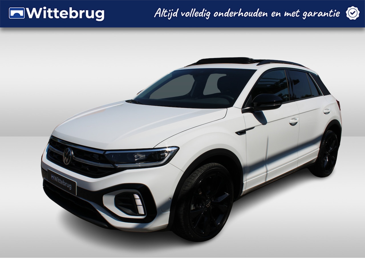 Volkswagen T-Roc - 1.5 TSI 150pk DSG R-Line / Panoramadak / 19'' LMV / Black Style / Navi / Camera / Stuur en - AutoWereld.nl