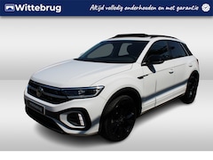 Volkswagen T-Roc - 1.5 TSI 150pk DSG R-Line / Panoramadak / 19'' LMV / Black Style / Navi / Camera / Stuur en