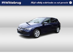 Volkswagen Golf - 1.0 TSI 110pk Life Navigatie / ACC Cruise control / LM velgen / APP / PDC / BIJ ONS GEEN A