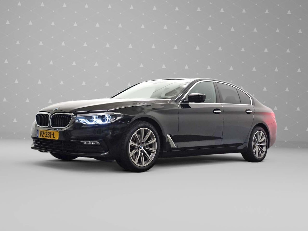 BMW 5-serie - 520i High Executive M-Sport line Aut8 - Leer Sportline Interieur I Head up I Bi Xenon I Na - AutoWereld.nl