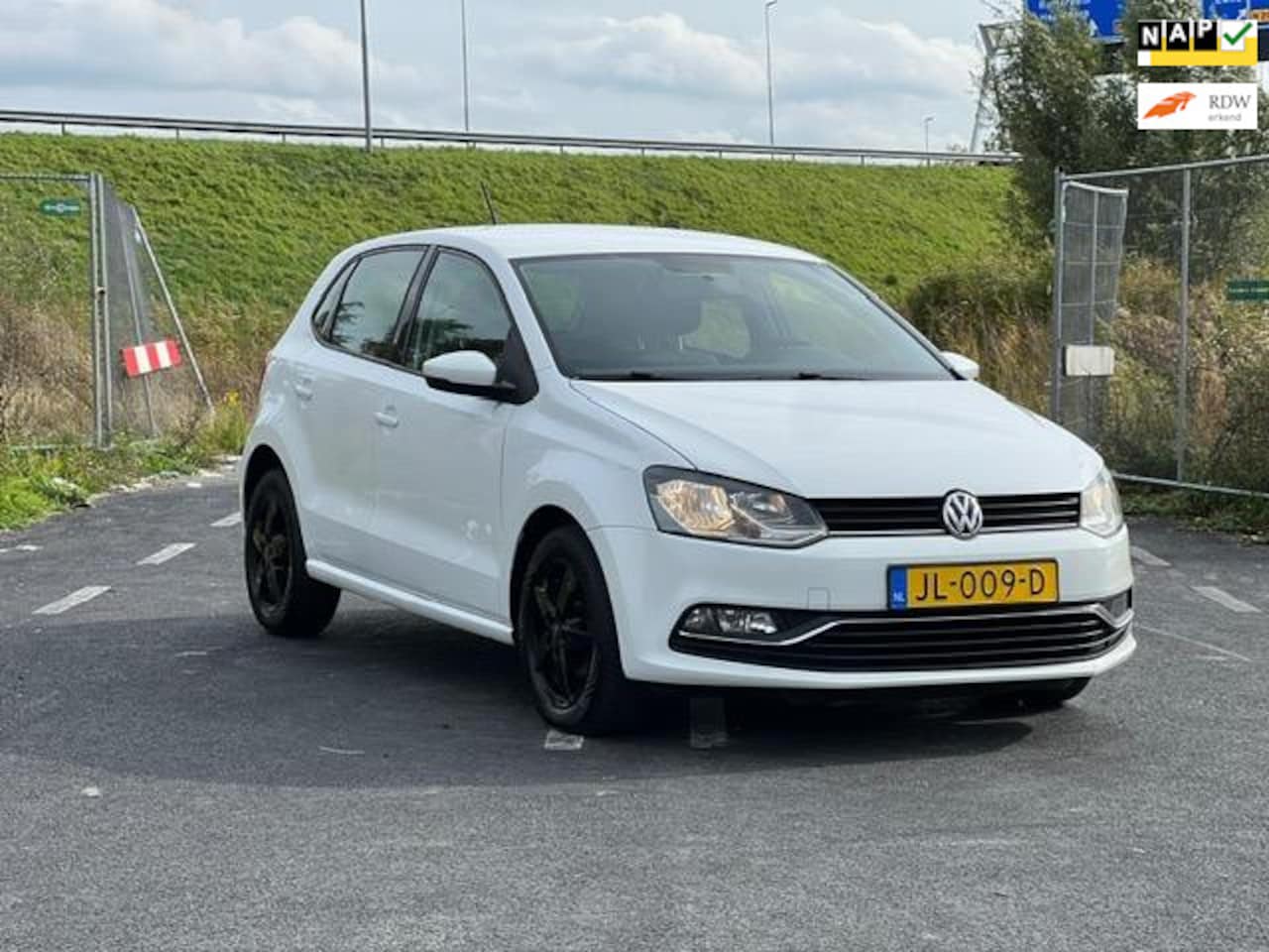 Volkswagen Polo - 1.2 TSI Comfortline 1.2 TSI Comfortline - AutoWereld.nl