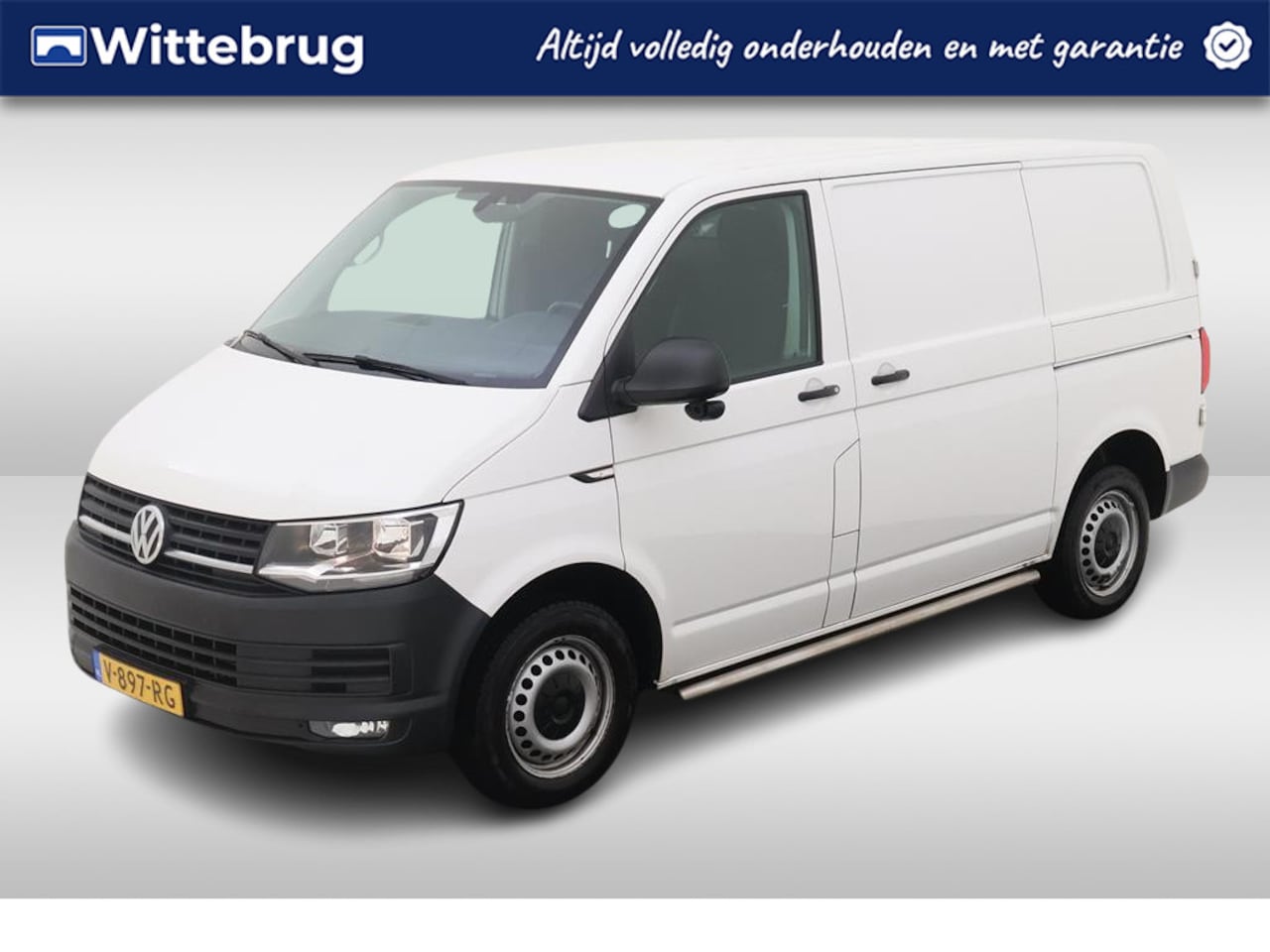 Volkswagen Transporter - 2.0 TDI 102pk L1H1 Comfortline AIRCO / NAVIGATIE / DAB - AutoWereld.nl