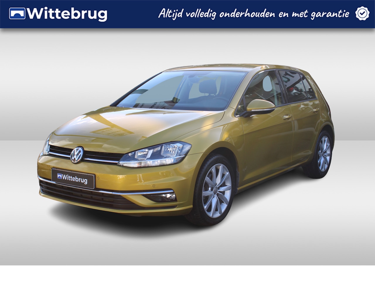 Volkswagen Golf - 1.0 TSI 110pk Highline / Navigatie by app  / Achteruitrijcamera / PDC V+A / 17" LMV - AutoWereld.nl