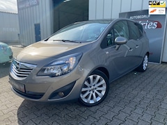 Opel Meriva - 1.4 Turbo Cosmo 140PK / Panoramadak / Trekhaak / Comfortstoelen / Clima / Cruise / Stoel-S