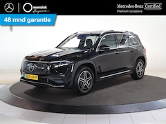 Mercedes-Benz EQB - 250+ AMG Line 71 kWh | Facelift | Panoramadak | Augmented reality | Trekhaak | Stoelverwar