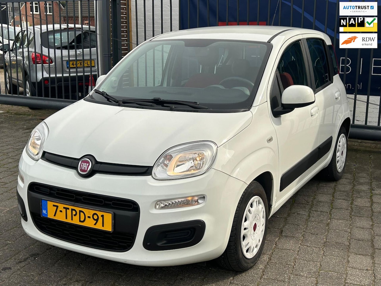 Fiat Panda - 0.9 TwinAir Edizione Cool / TREKHAAK / AIRCO / NAP! - AutoWereld.nl