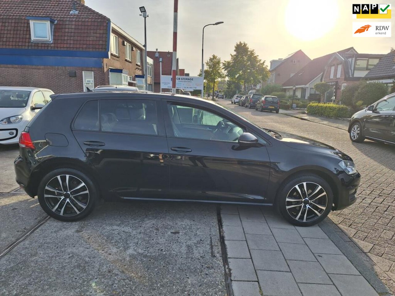 Volkswagen Golf - 1.2 TSI Comfortline Dealer onderhouden NAP! - AutoWereld.nl