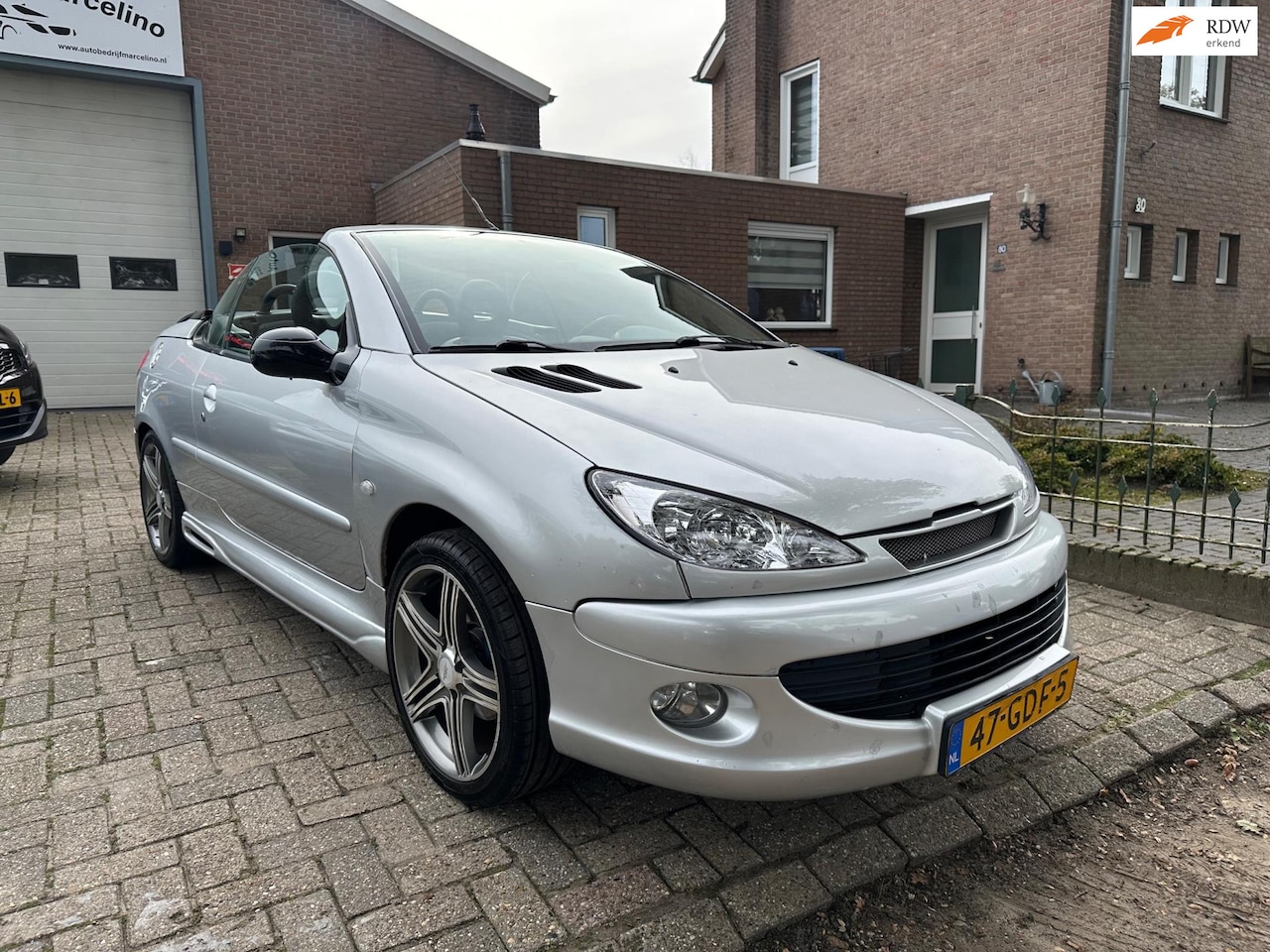 Peugeot 206 CC - 1.6-16V 1.6-16V - AutoWereld.nl