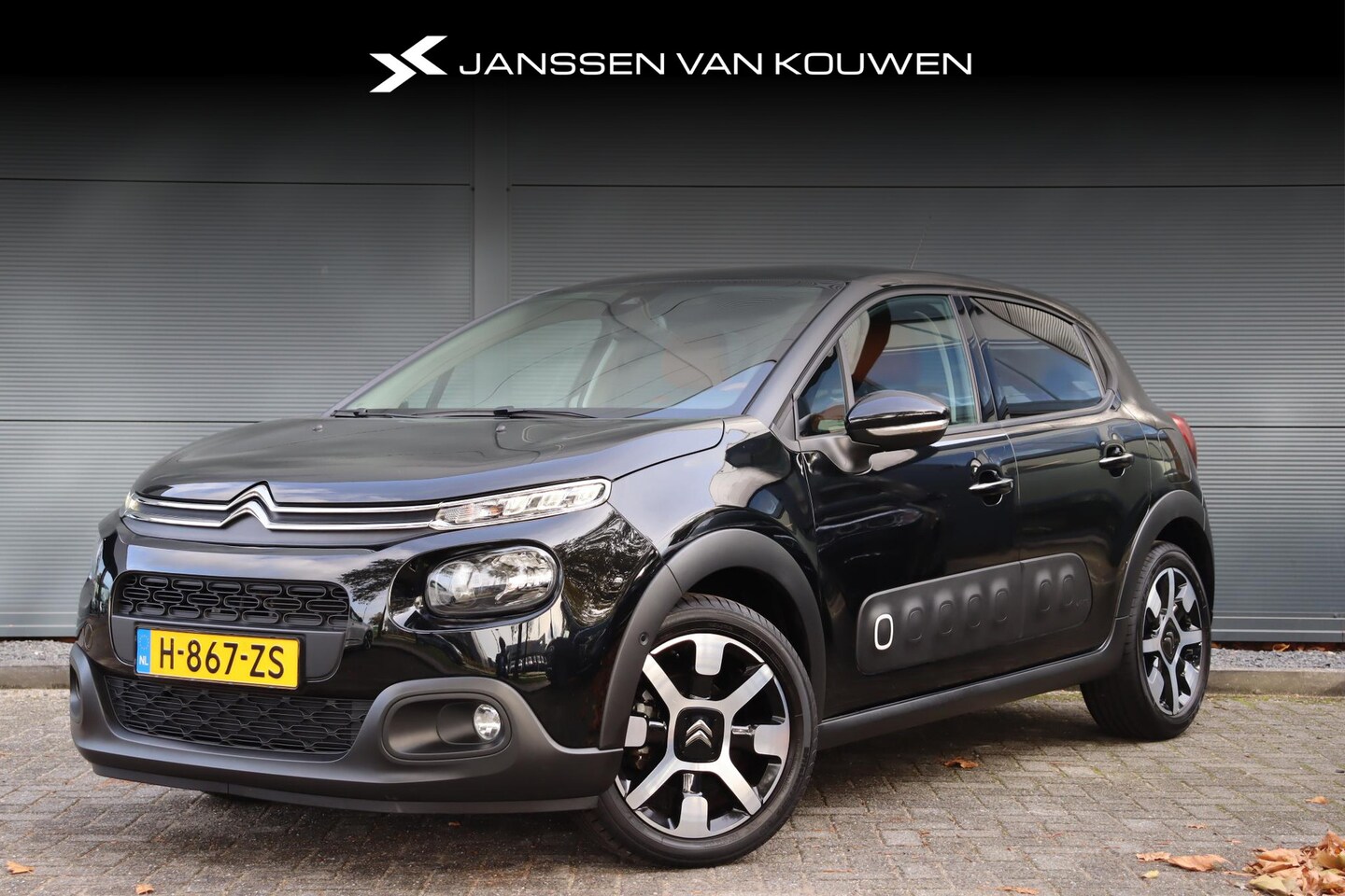 Citroën C3 - 1.2 PureTech S&S Shine / Camera / Cruise control / Half Leder / - AutoWereld.nl