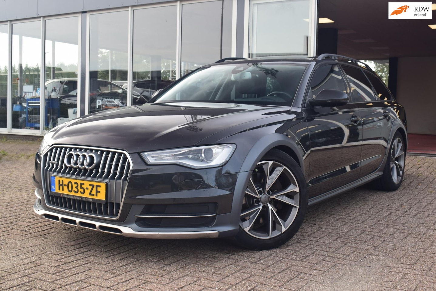 Audi A6 allroad quattro - 3.0 TDI Premium Edition | DAKRAAM | LED | BI-XENON |LEDEREN INTERIEUR | NAVIGATIE | CLIMAT - AutoWereld.nl