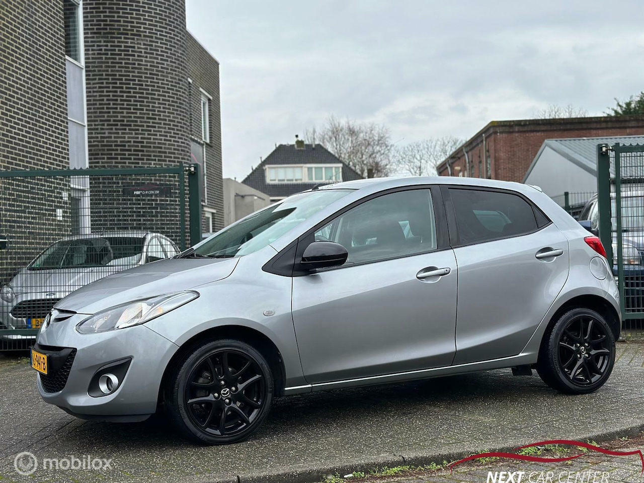 Mazda 2 - 1.3 TS Plus Airco/stoelverwarming - AutoWereld.nl