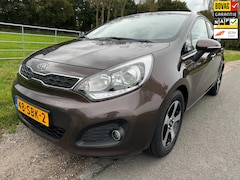 Kia Rio - 1.2 CVVT Plus Pack keurig netjes met airco