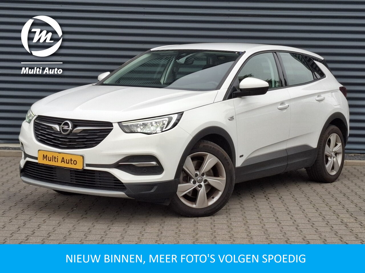 Opel Grandland X - 1.6 Turbo Hybrid Elegance Plug in Hybrid 225pk PHEV | Half Lederen Bekleding | Apple Carpl - AutoWereld.nl