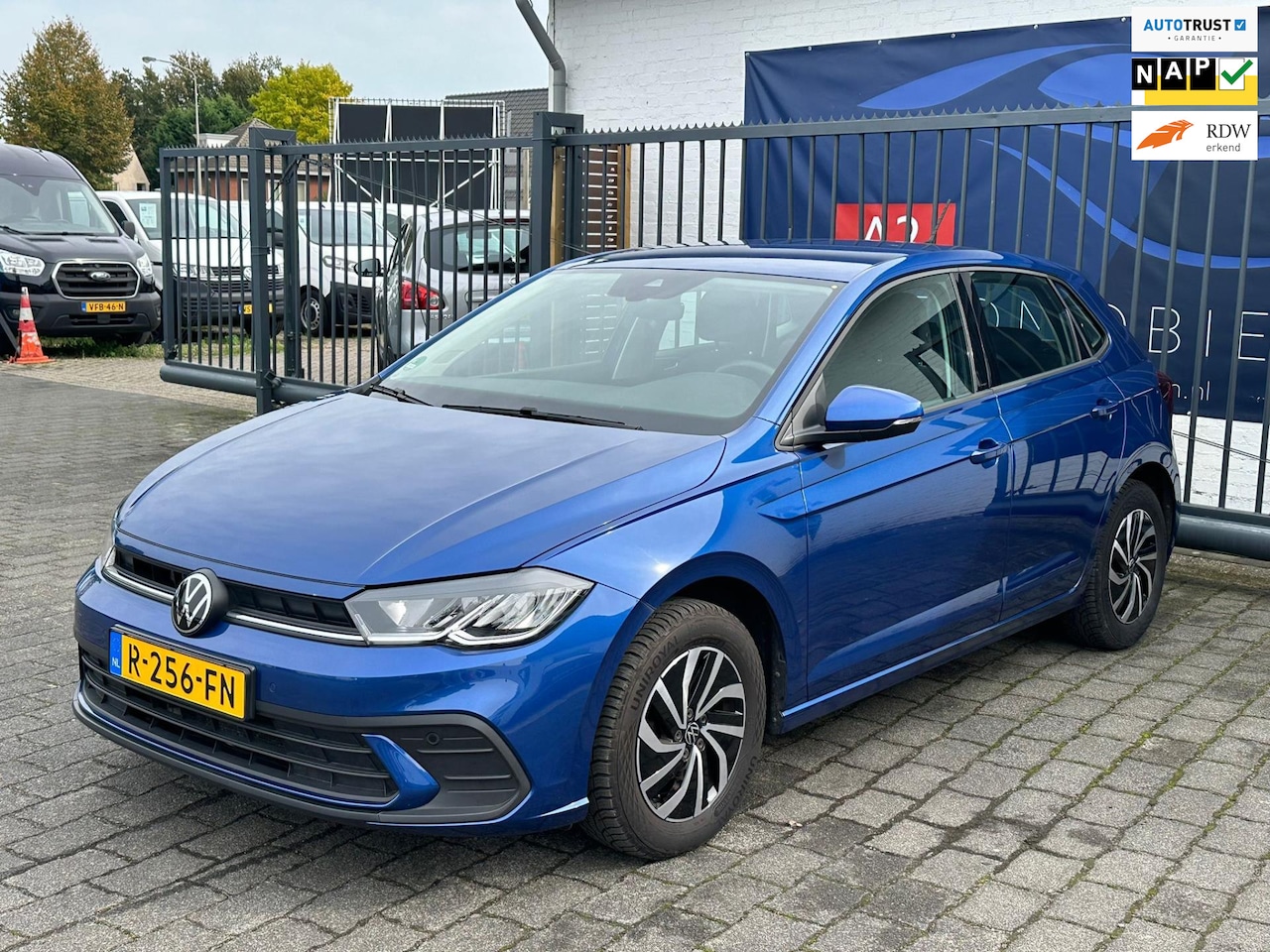 Volkswagen Polo - 1.0 TSI Life / APPLE CARPLAY / VIRTUAL / NAVIGATIE / NAP ! - AutoWereld.nl