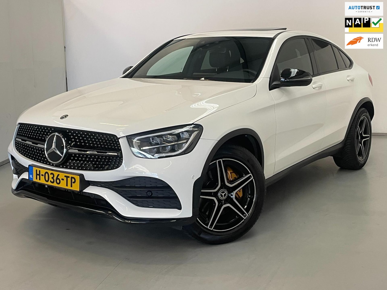 Mercedes-Benz GLC-klasse Coupé - 300 4Matic / AMG / Schuifdak / BTW - AutoWereld.nl