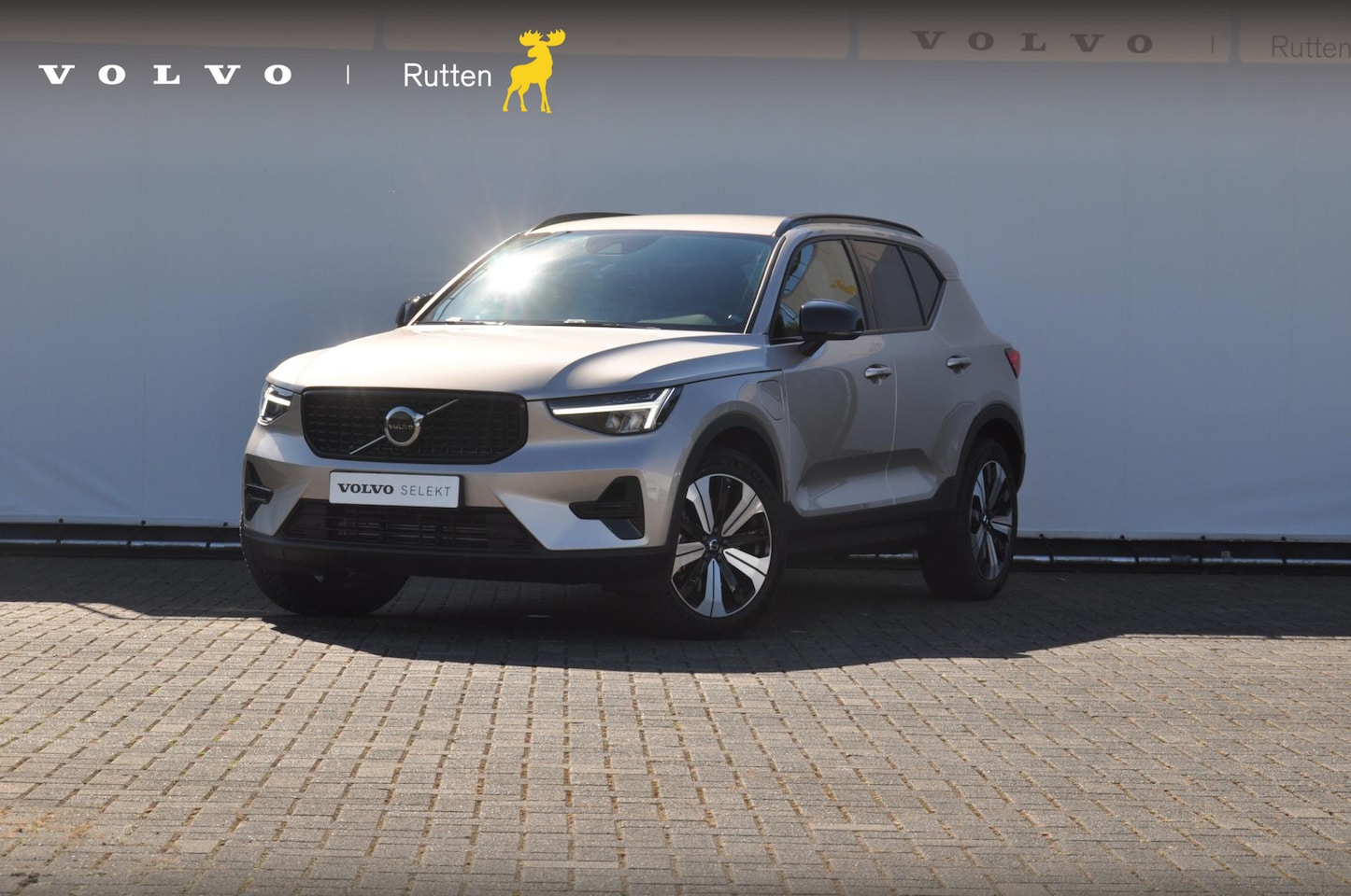 Volvo XC40 - T5 262PK Automaat Recharge Ultimate Dark / Adaptieve Cruise Control / Parkeersensoren met - AutoWereld.nl