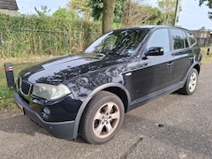 BMW X3 - 2.0i Executive | Leder | Climate Control | Trekhaak | Motor loopt onregelmatig