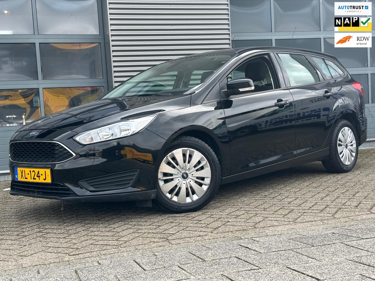 Ford Focus Wagon - 1.0 Trend | Airco | APK | NAP - AutoWereld.nl