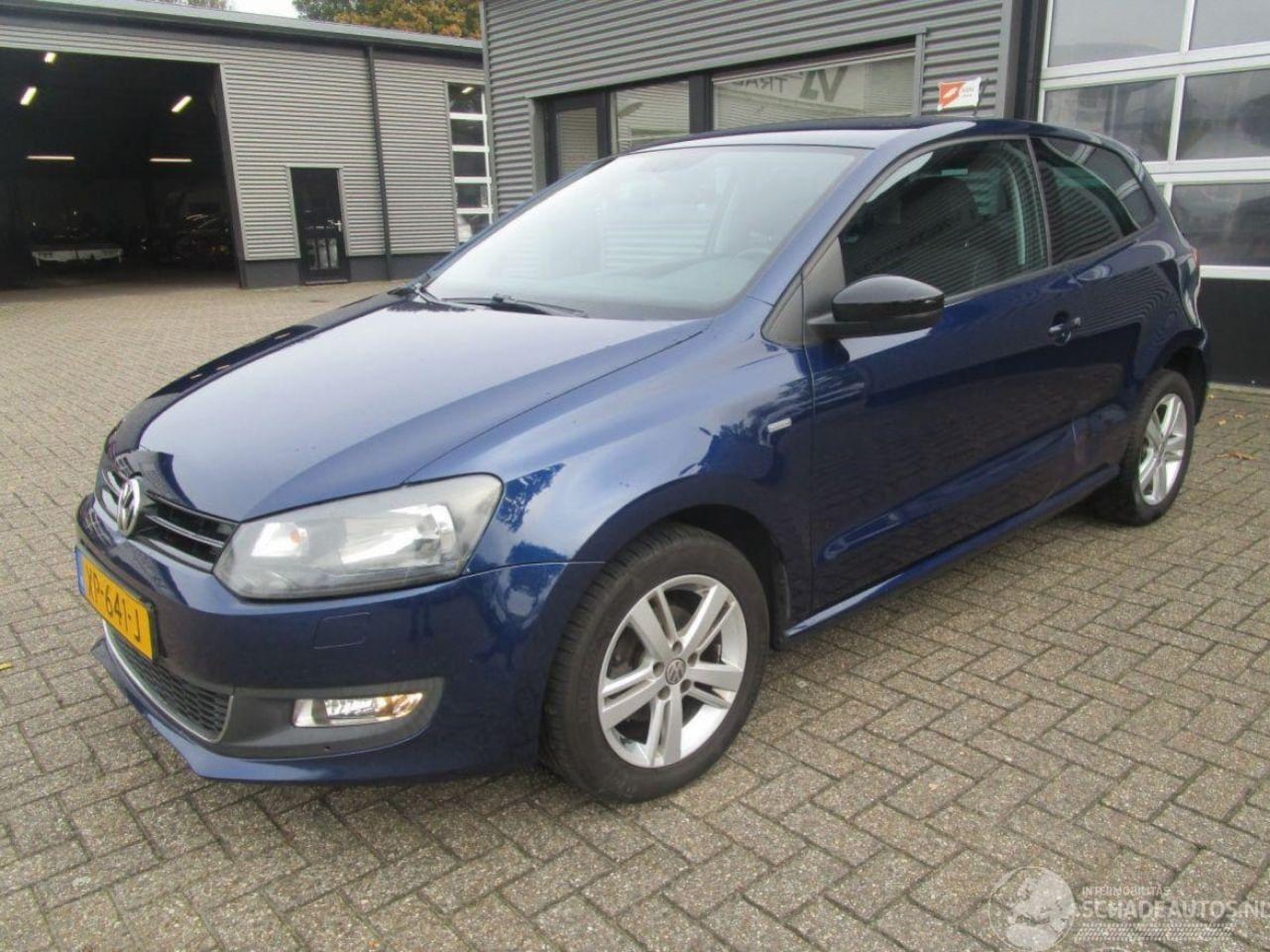 Volkswagen Polo - 1.2 Easyline 1.2 Easyline - AutoWereld.nl