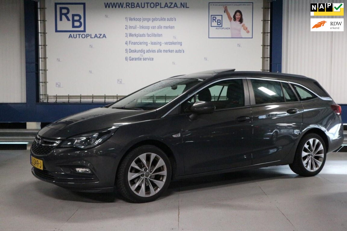 Opel Astra Sports Tourer - 1.0 SCHUIFDAK / GROOT SCHERM / NIEUW MODEL ! ! ! - AutoWereld.nl