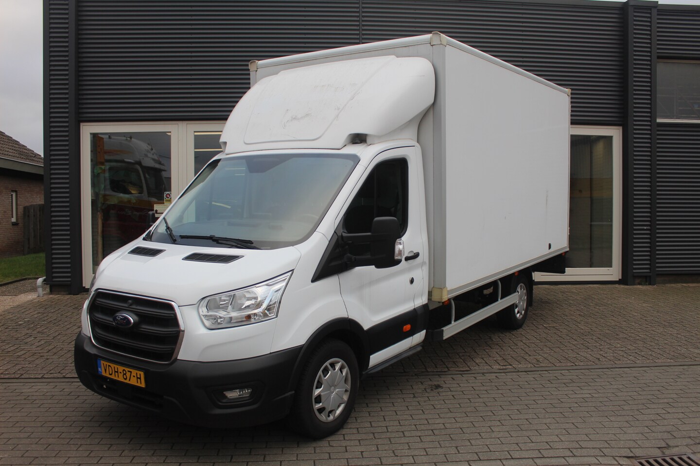 Ford Transit - 350 2.0 TDCI Euro 6 L4H1 Trend, Navigatie, Airco, Cruise Control, Prijs Is Rijklaar Ex Btw - AutoWereld.nl