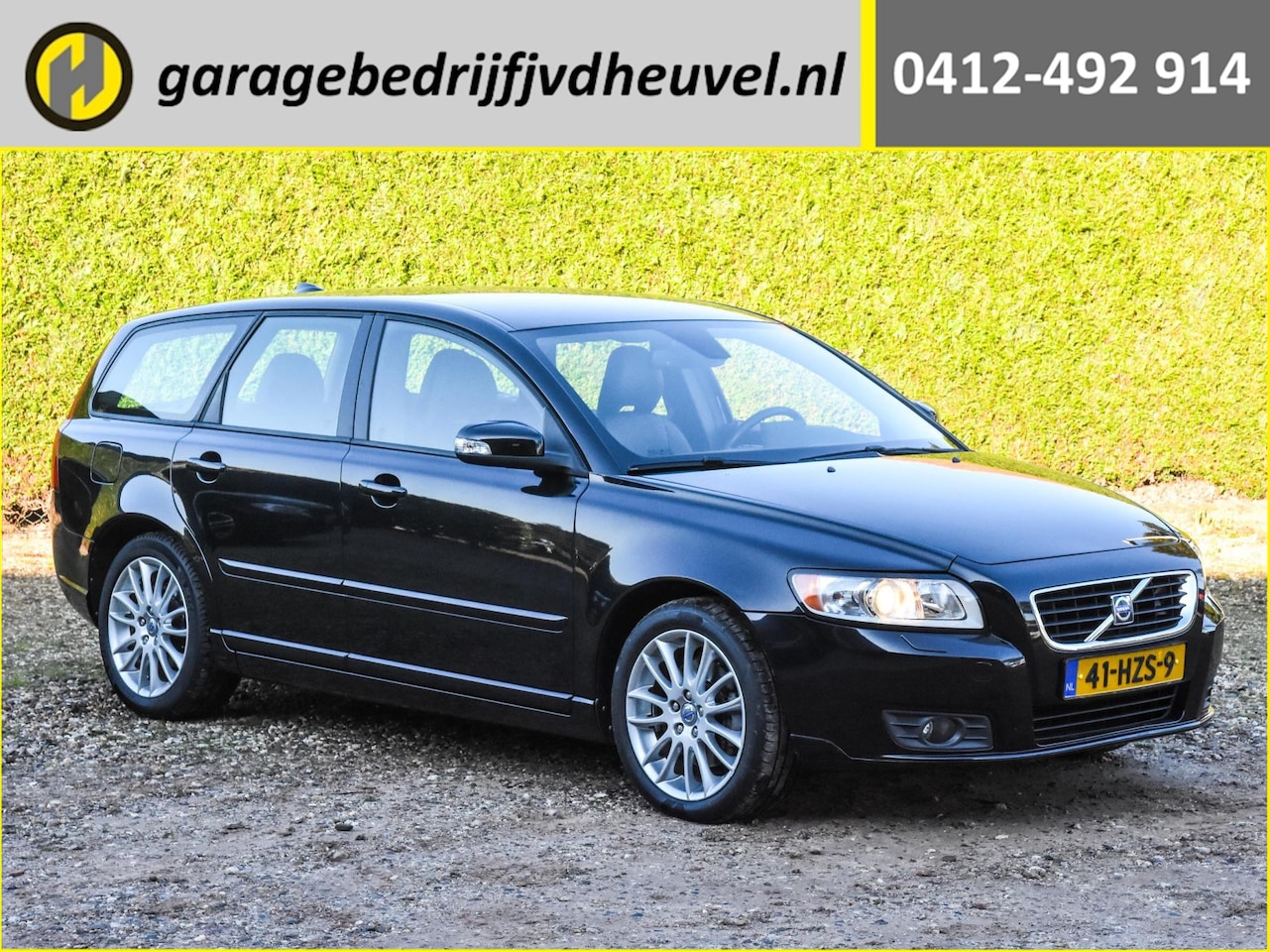 Volvo V50 - 2.4 Edition II / zwart leer / airco / cruise control / navigatie / trekhaak / LM-velgen / - AutoWereld.nl