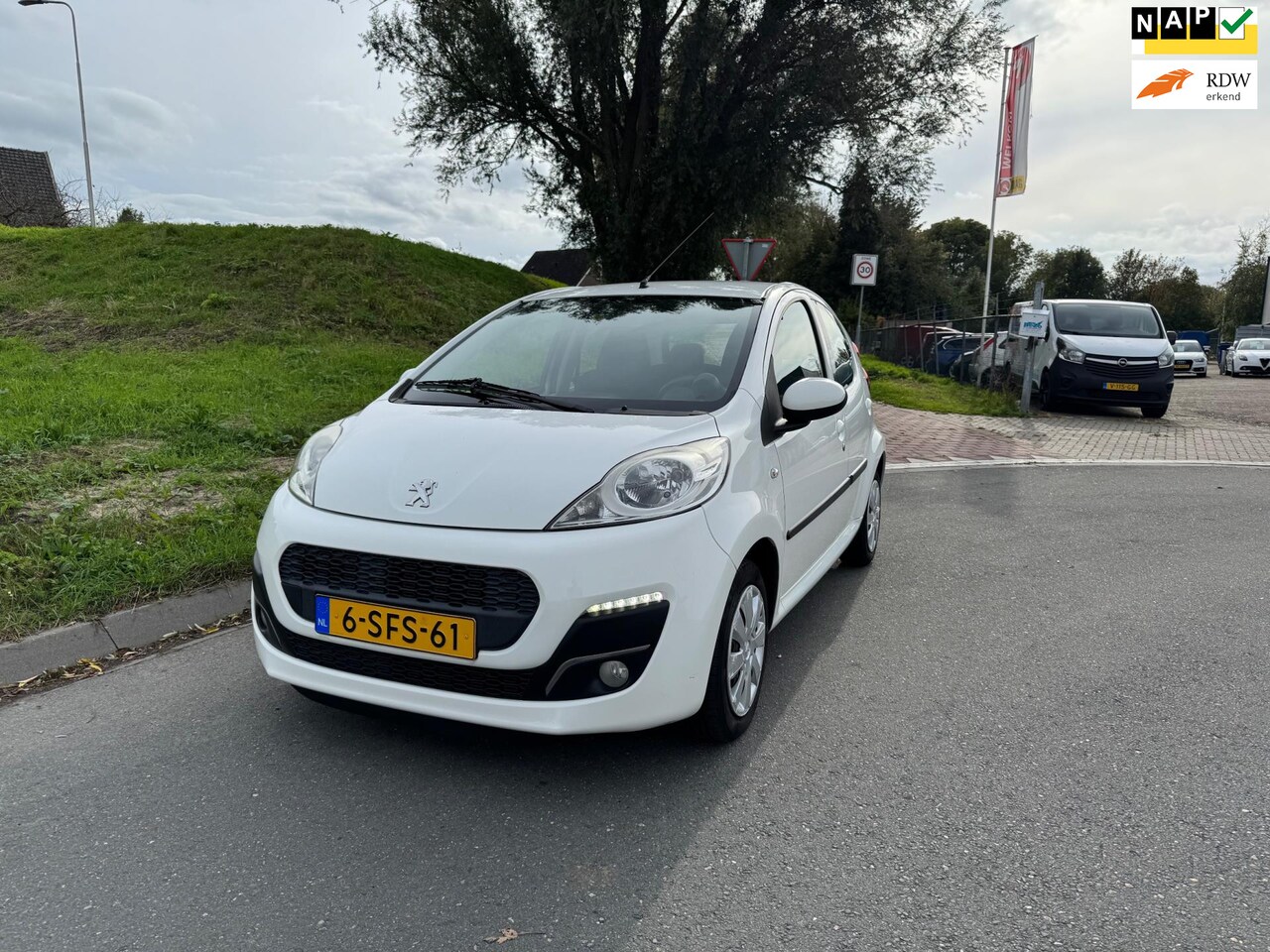 Peugeot 107 - 1.0 Active 2013 Airco 5drs - AutoWereld.nl