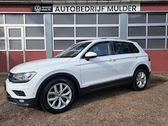 Volkswagen Tiguan - 1.5 TSI 150 Pk ACT Highline Pano Ecc Nav. Acantara Apple Carplay