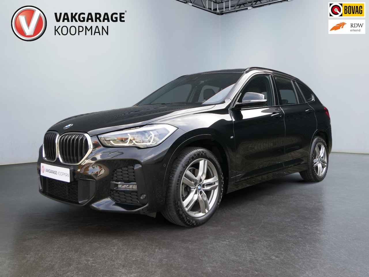 BMW X1 - SDrive18i High Executive M-Sport. Cruise/Navi/LED/Stoelverwarming - AutoWereld.nl