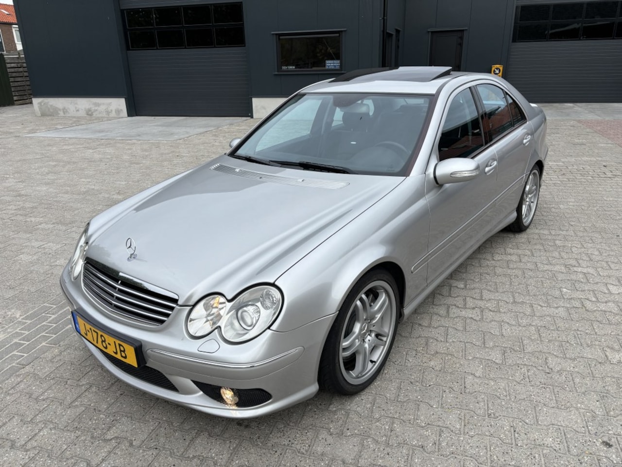 Mercedes-Benz C-klasse - C55 AMG V8 Aut. Navi, Leer, Schuif/kantel dak, Youngtimer. - AutoWereld.nl