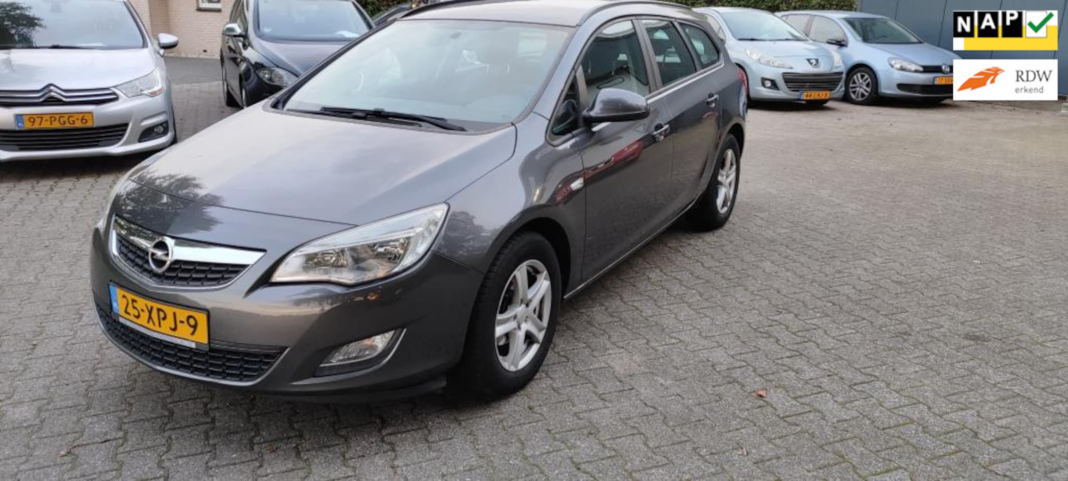 Opel Astra Sports Tourer - 1.4 Business + bj 2012 airco/navi - AutoWereld.nl