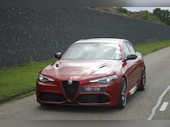 Alfa Romeo Giulia - Quadrifoglio 2.9 V6 | Carbon - Kuipstoelen