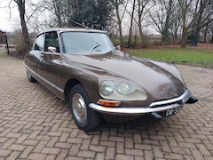 Citroën DS - DS 23 Pallas