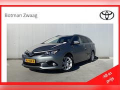 Toyota Auris Touring Sports - 1.2T Dynamic | Trekhaak | 1.300 kg | Navigatie | 1e eigenaar