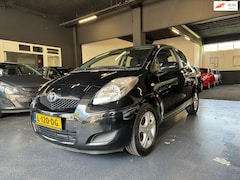 Toyota Yaris - 1.0 VVT- i Access*AIRCO*STUURBEKR.*ELLEK.PAKKET*AUX*O.BOEKJES