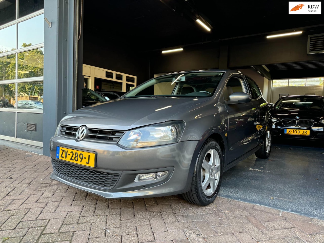 Volkswagen Polo - 1.2 Easyline ***AIRCO | TREKHAAK | ELEK.PAKKET*** - AutoWereld.nl