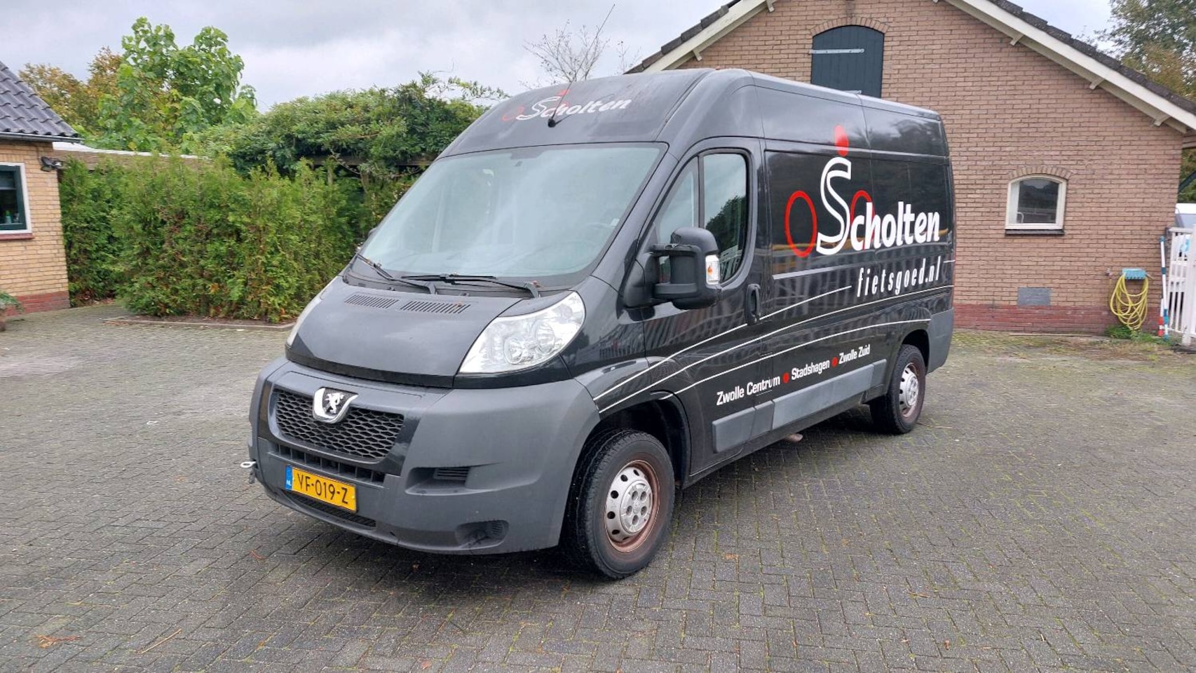 Peugeot Boxer - 330 2.2 HDI L2H2 MOTOR DEFECT AIRCO BJ 2013 - AutoWereld.nl