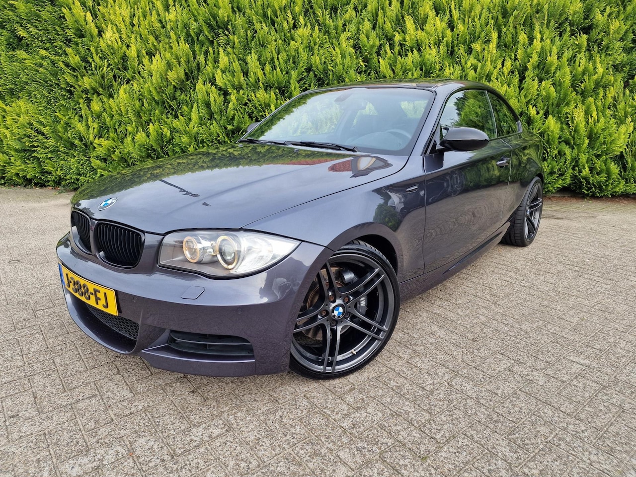 BMW 1-serie Coupé - 135i High Executive 135i High Executive - AutoWereld.nl