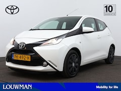 Toyota Aygo - 1.0 VVT-i x-play | Navigatie | Airco |