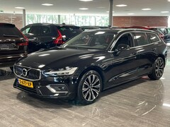 Volvo V60 - B3 Plus Bright | All Season Banden | Trekhaak | 360° Camera | Harman Kardon | Standkachel