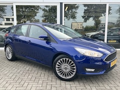 Ford Focus - 1.5 TDCI Lease Edition 50% deal 5.475, - ACTIE Trekhaak / Airco / Cruise / Navi / Telefoon